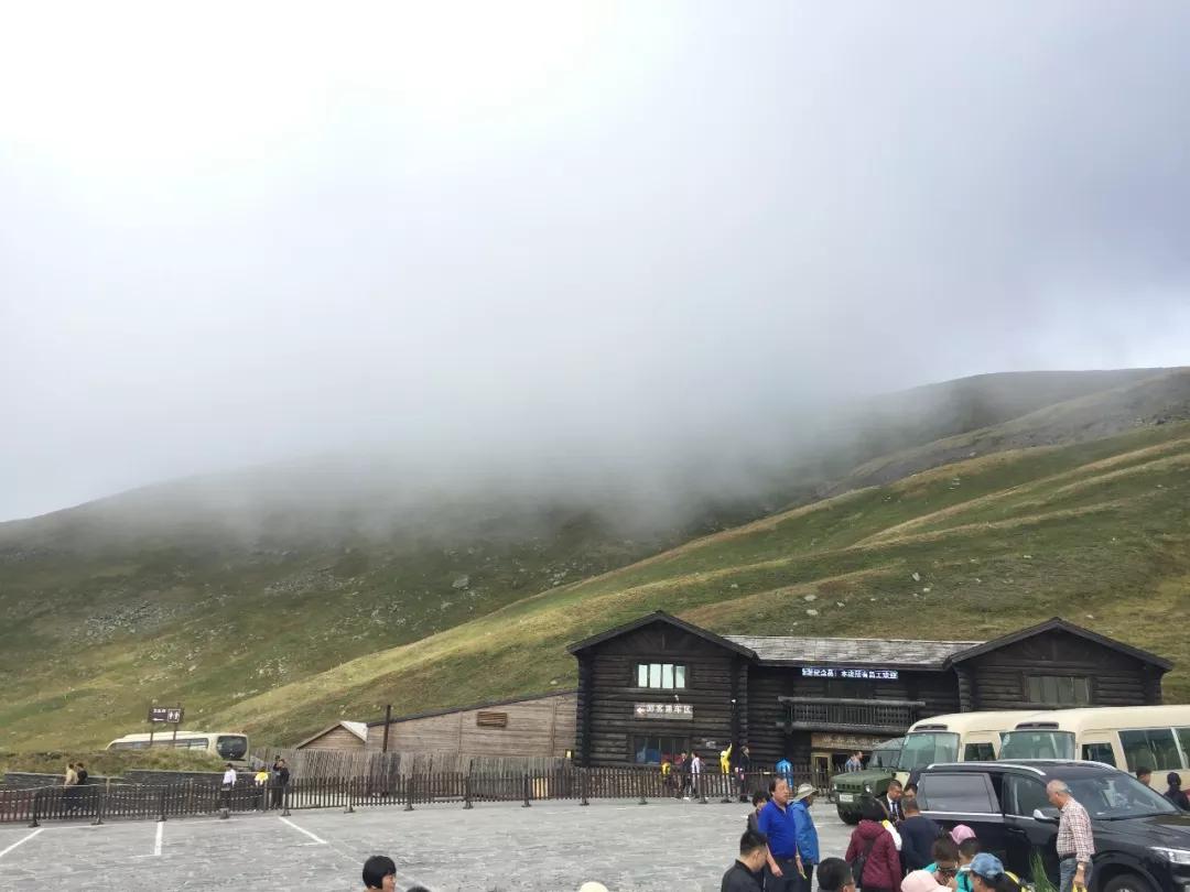 滑雪長白山_長白山滑雪旅游攻略費用_長白山滑雪旅游攻略