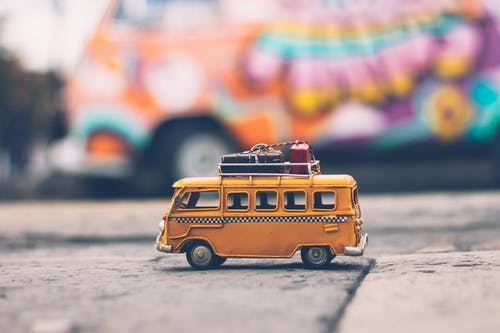 小學六年級孩子厭學嚴重，怎么幫他調整？