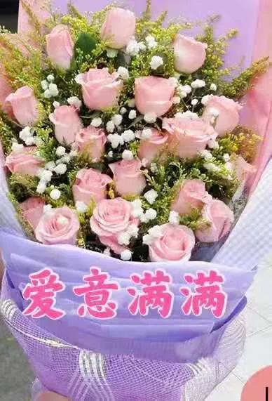 女人結婚多年無法懷孕，在一次同學聚會中，懷上了人家老公的孩子