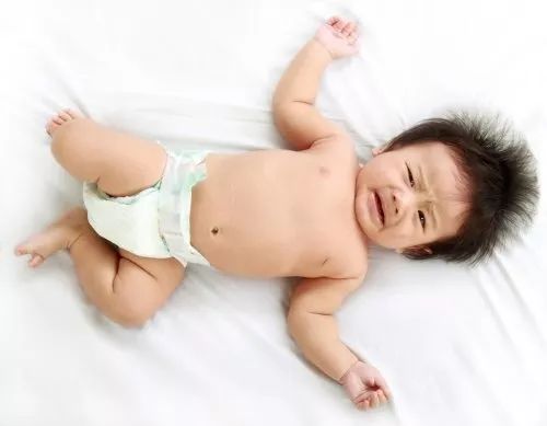 小孩子晚上老是哭鬧怎么回事_我們家的小孩老是哭晚上怎么樣_晚上小孩哭鬧不止