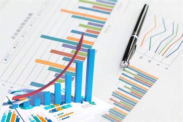 中國觀賞魚行業產量以及進出口市場分析